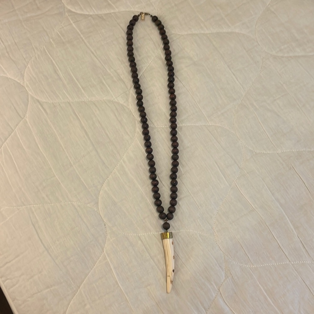 Brown beaded tusk necklace